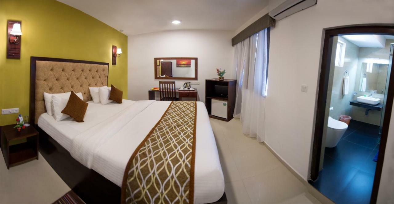 Mount Breeze Hotel Dehiwala-Mount Lavinia Exterior foto